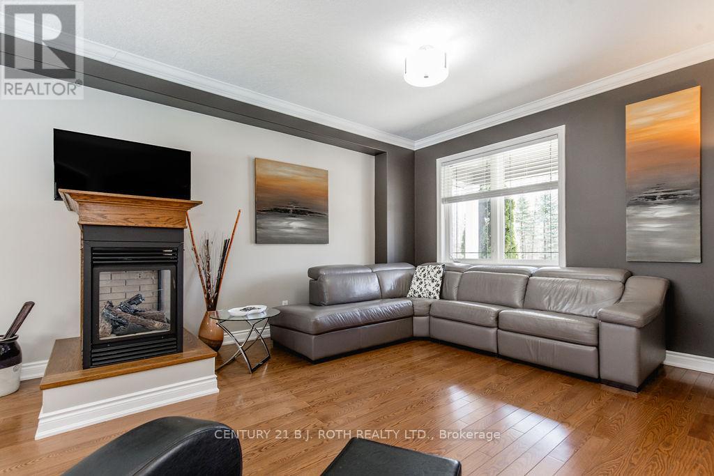 12 LLOYD COOK DRIVE E - 12