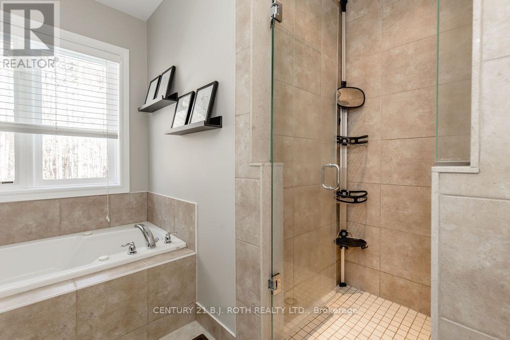 12 LLOYD COOK DRIVE E - 22