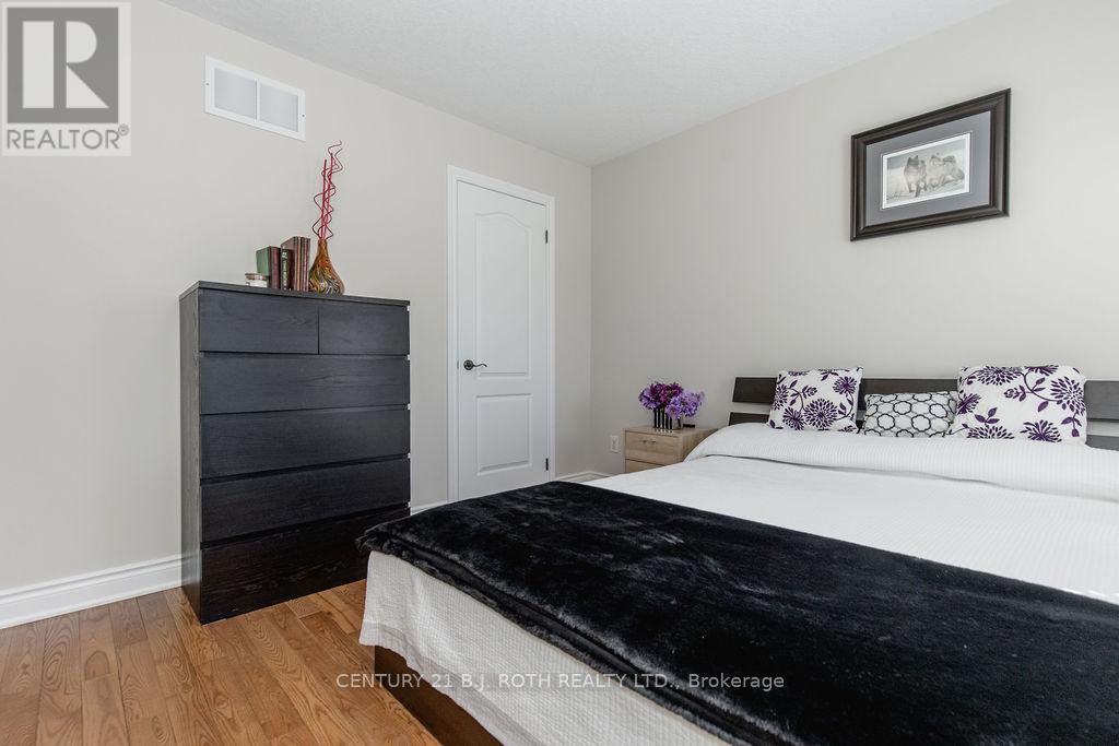 12 LLOYD COOK DRIVE E - 26