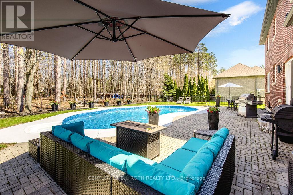 12 LLOYD COOK DRIVE E - 39