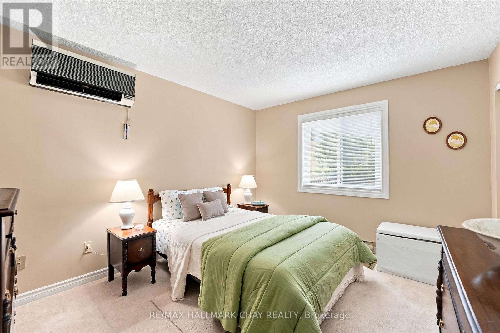 #201 131 CLAPPERTON STREET - 11