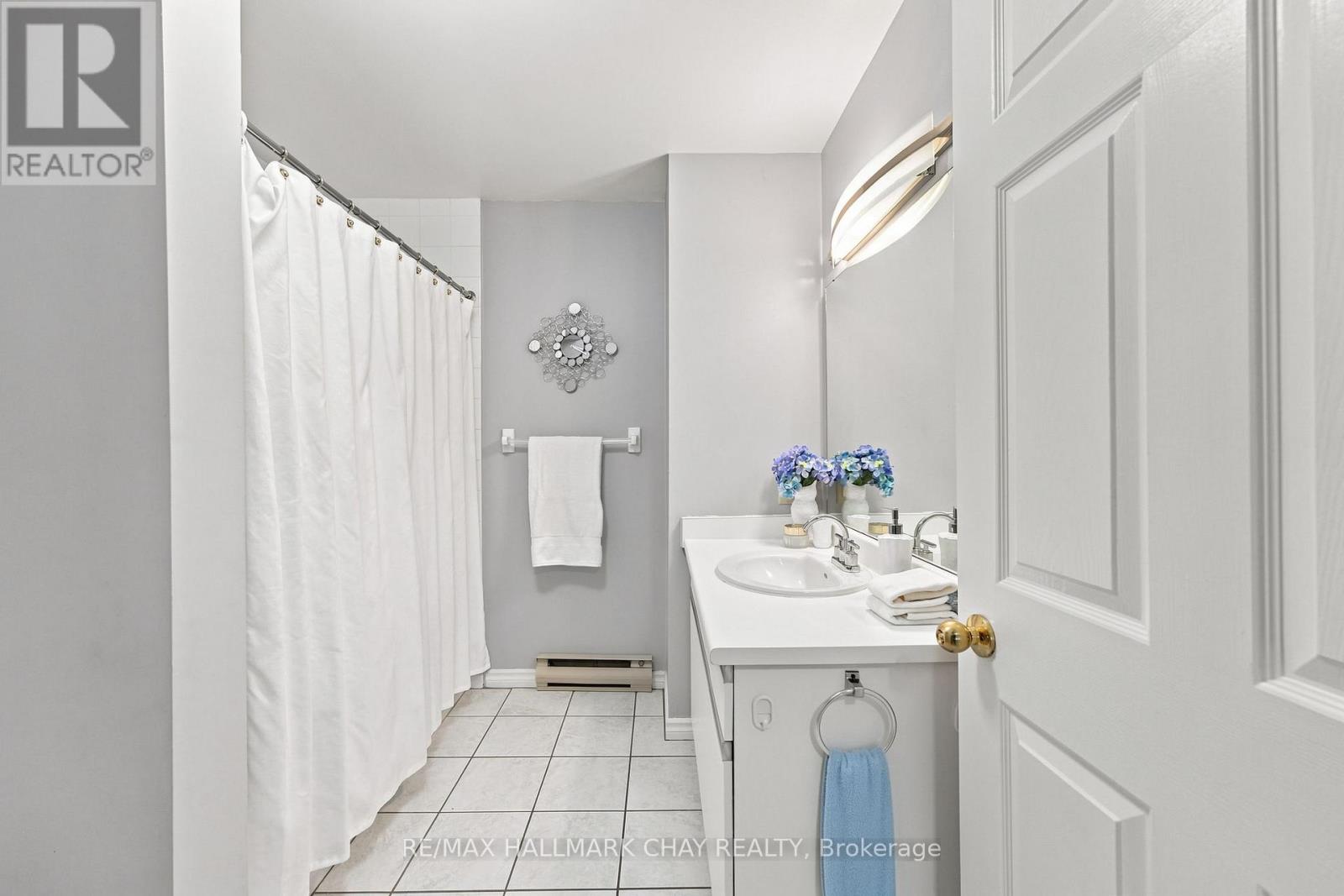 #201 131 CLAPPERTON STREET - 15