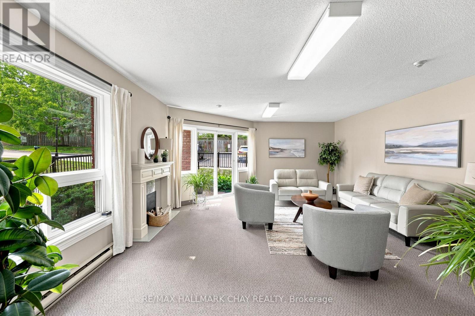 #201 131 CLAPPERTON STREET - 20