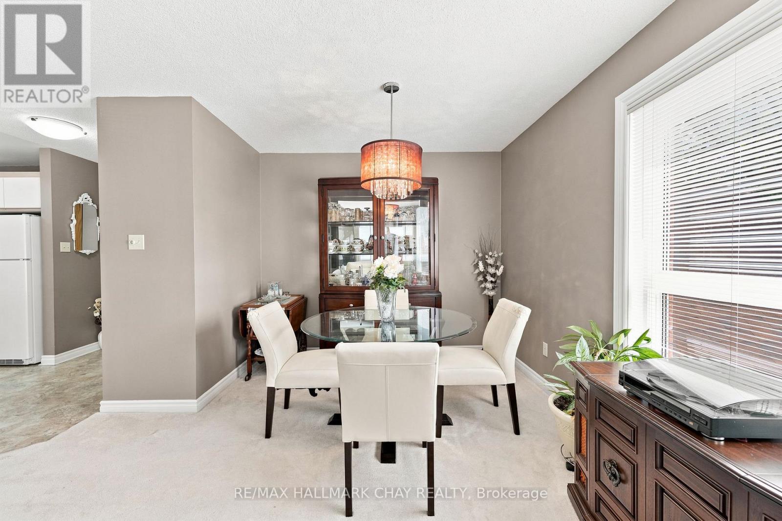 #201 131 CLAPPERTON STREET - 6