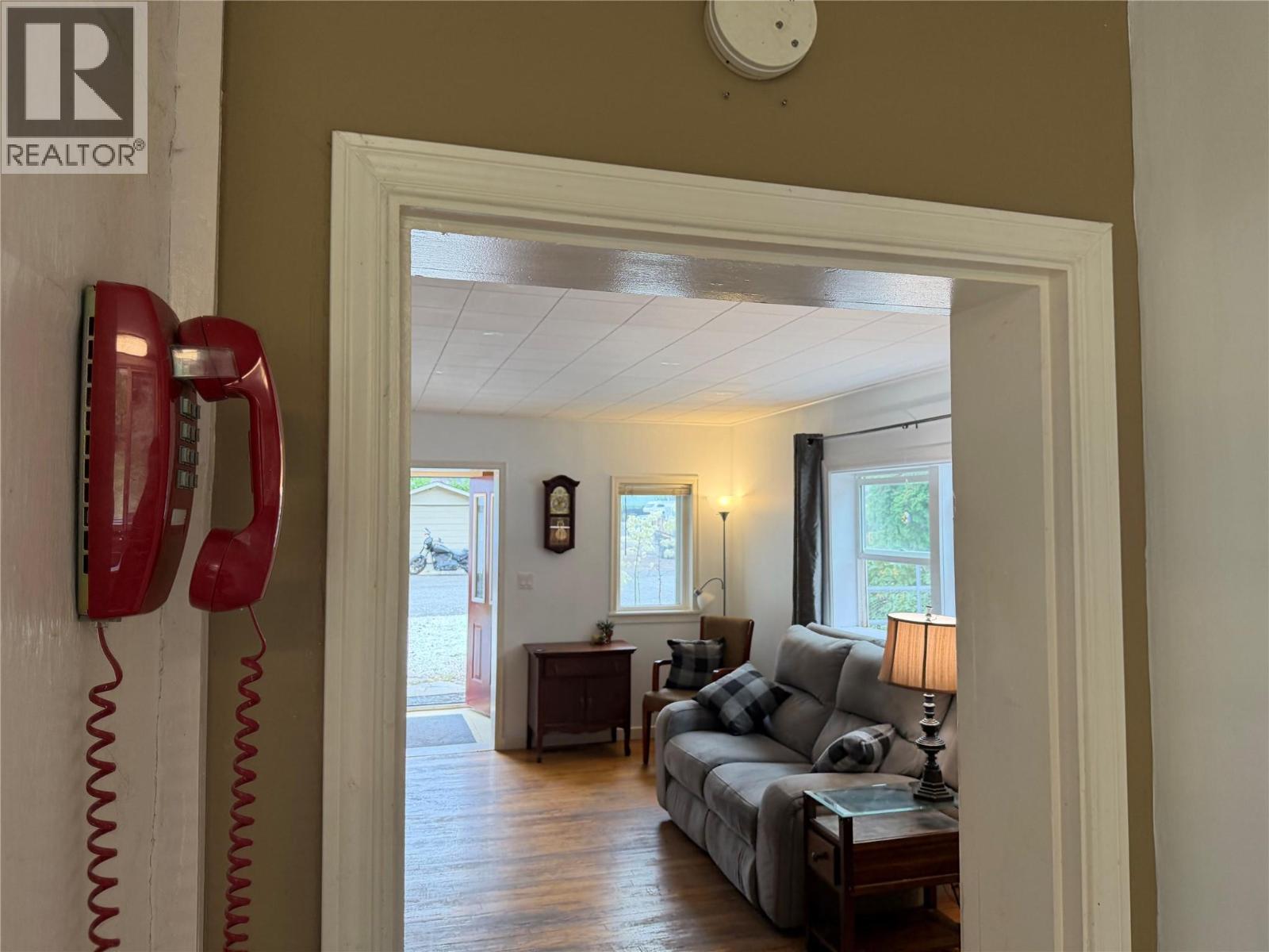 1607 PINEGROVE Street - 14