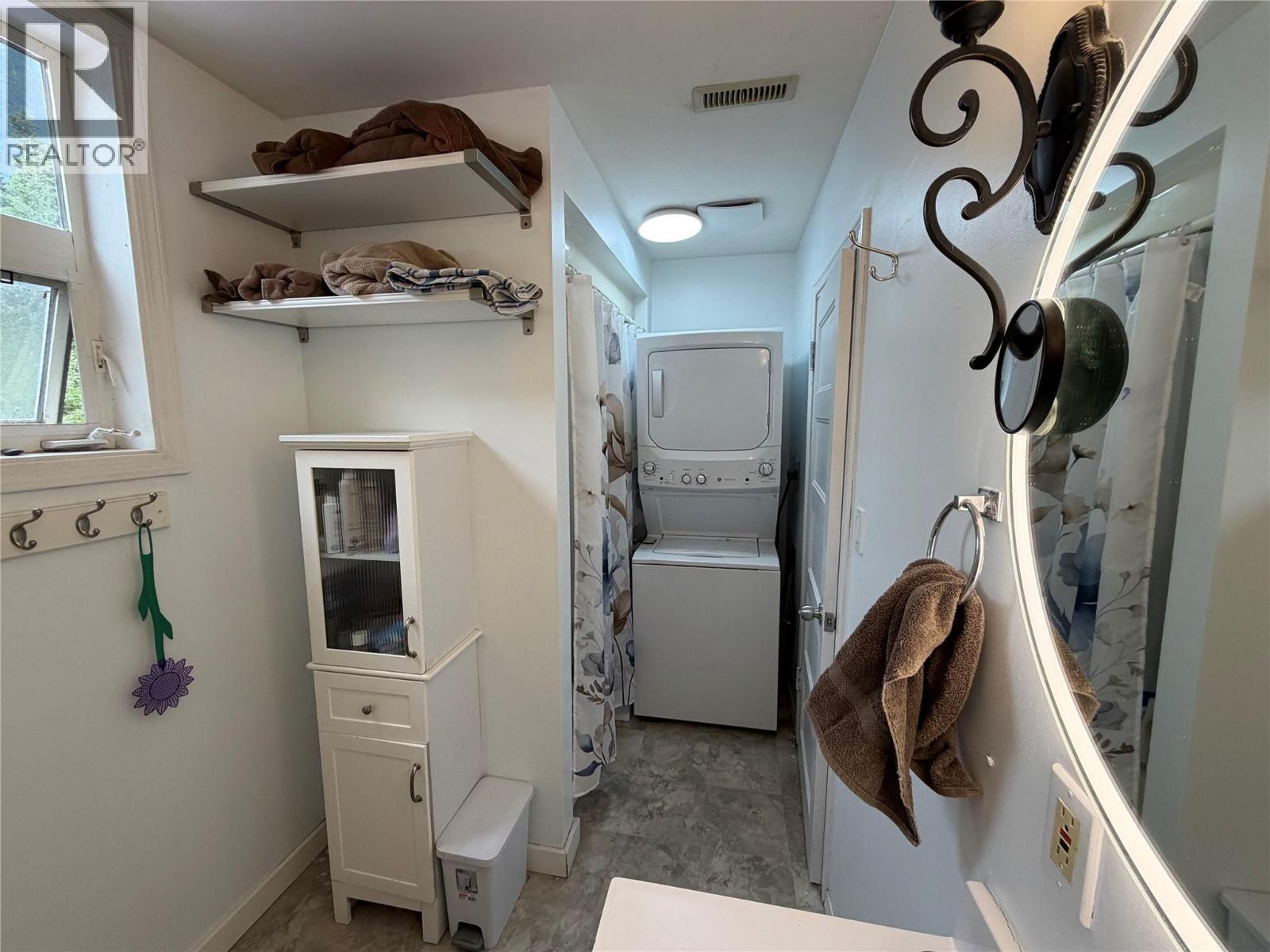 1607 PINEGROVE Street - 26