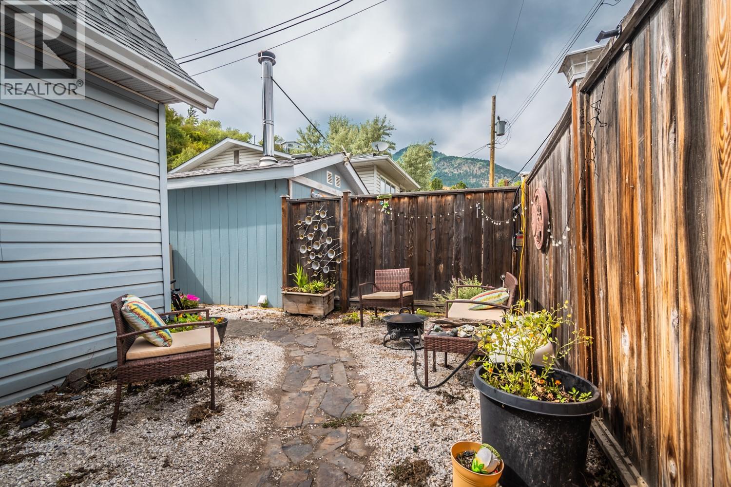1607 PINEGROVE Street - 41