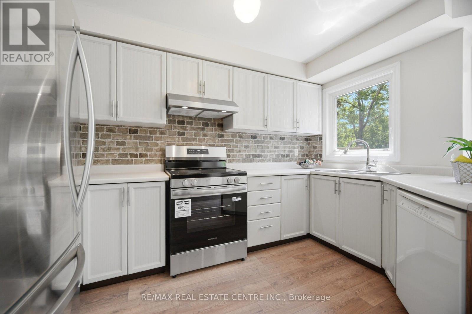 3550 COPERNICUS DRIVE - 14