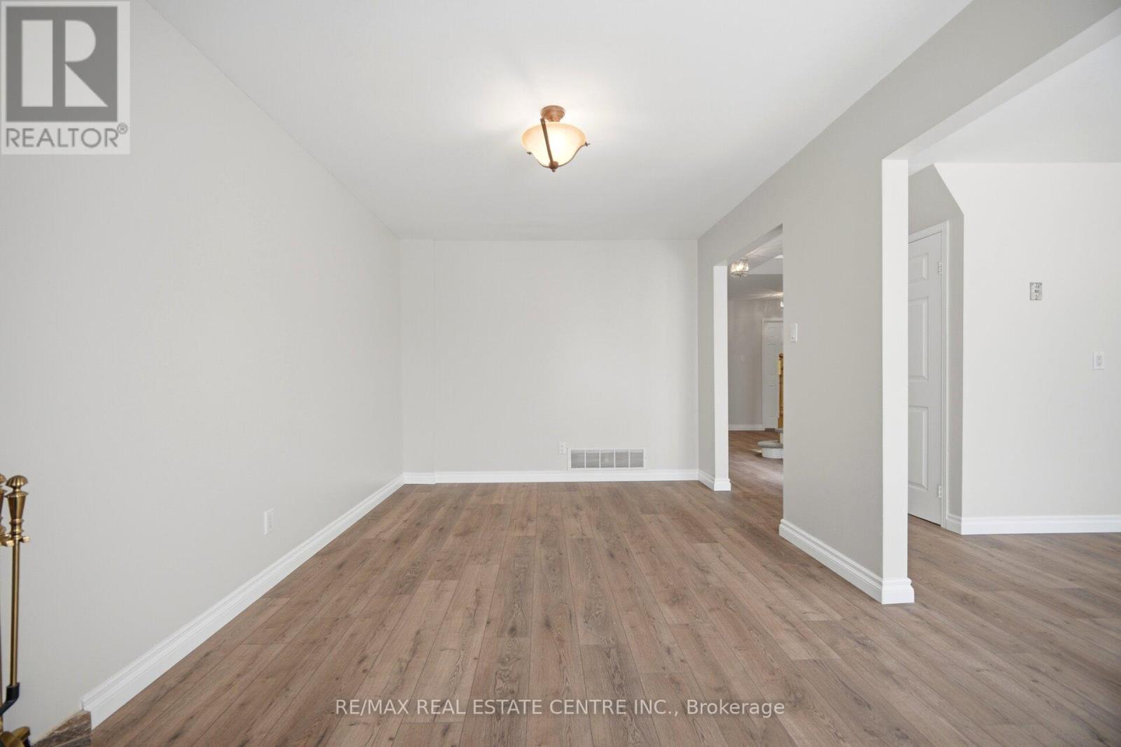 3550 COPERNICUS DRIVE - 19