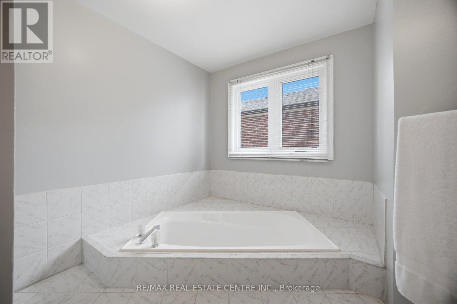 3550 COPERNICUS DRIVE - 31