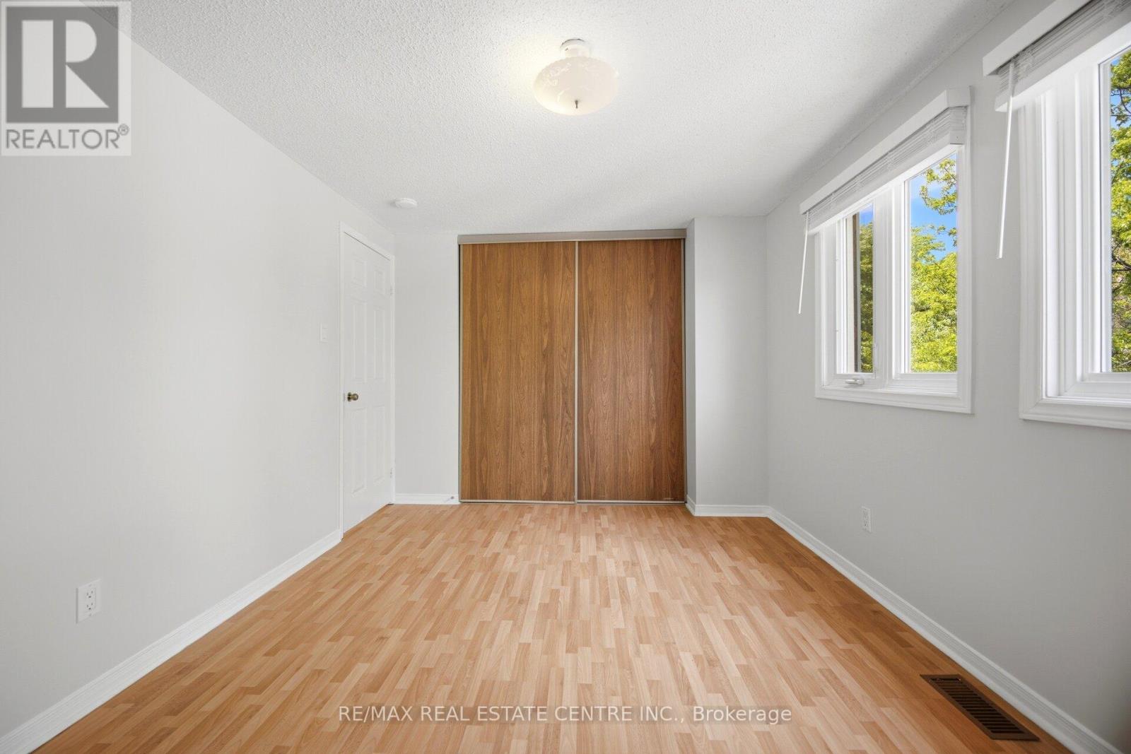 3550 COPERNICUS DRIVE - 35