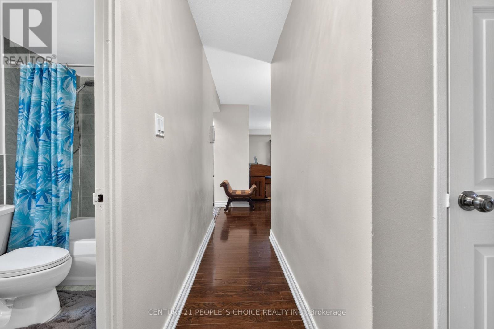 #814 2825 ISLINGTON AVENUE - 27