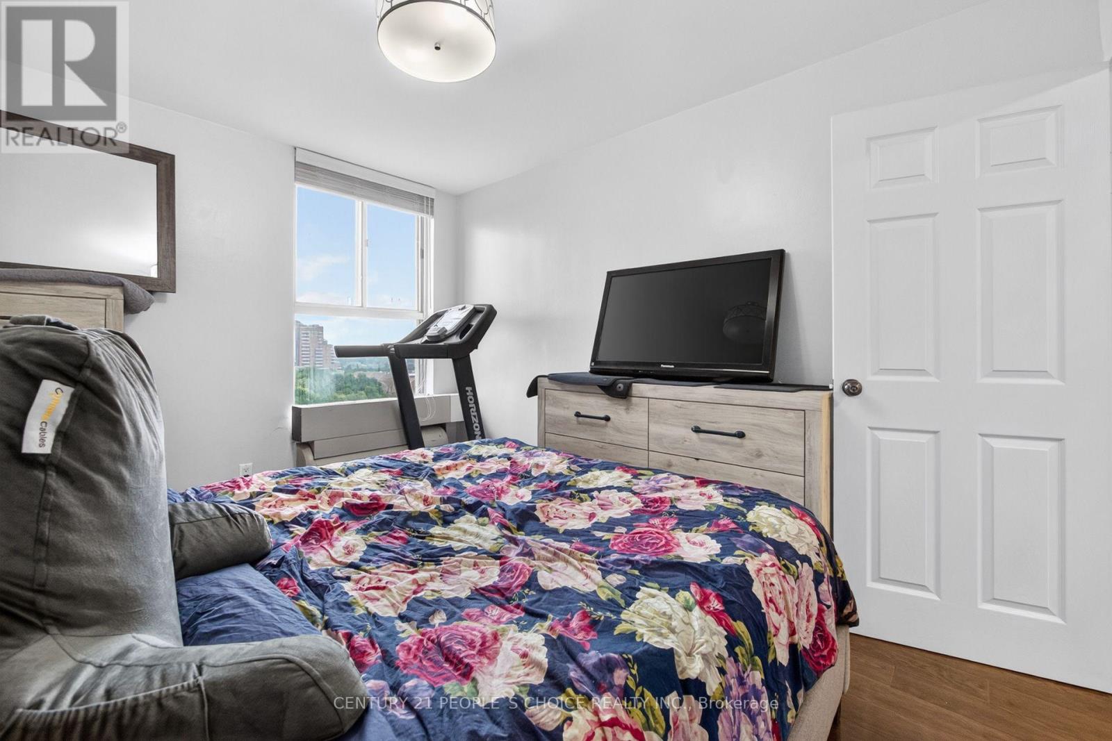 #814 2825 ISLINGTON AVENUE - 30