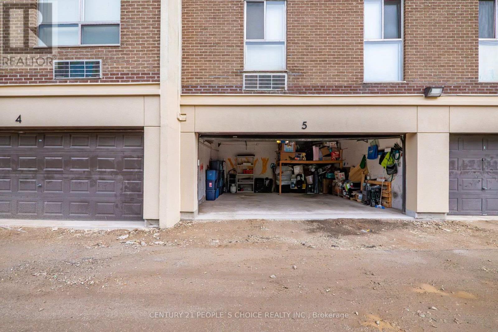 #814 2825 ISLINGTON AVENUE - 49