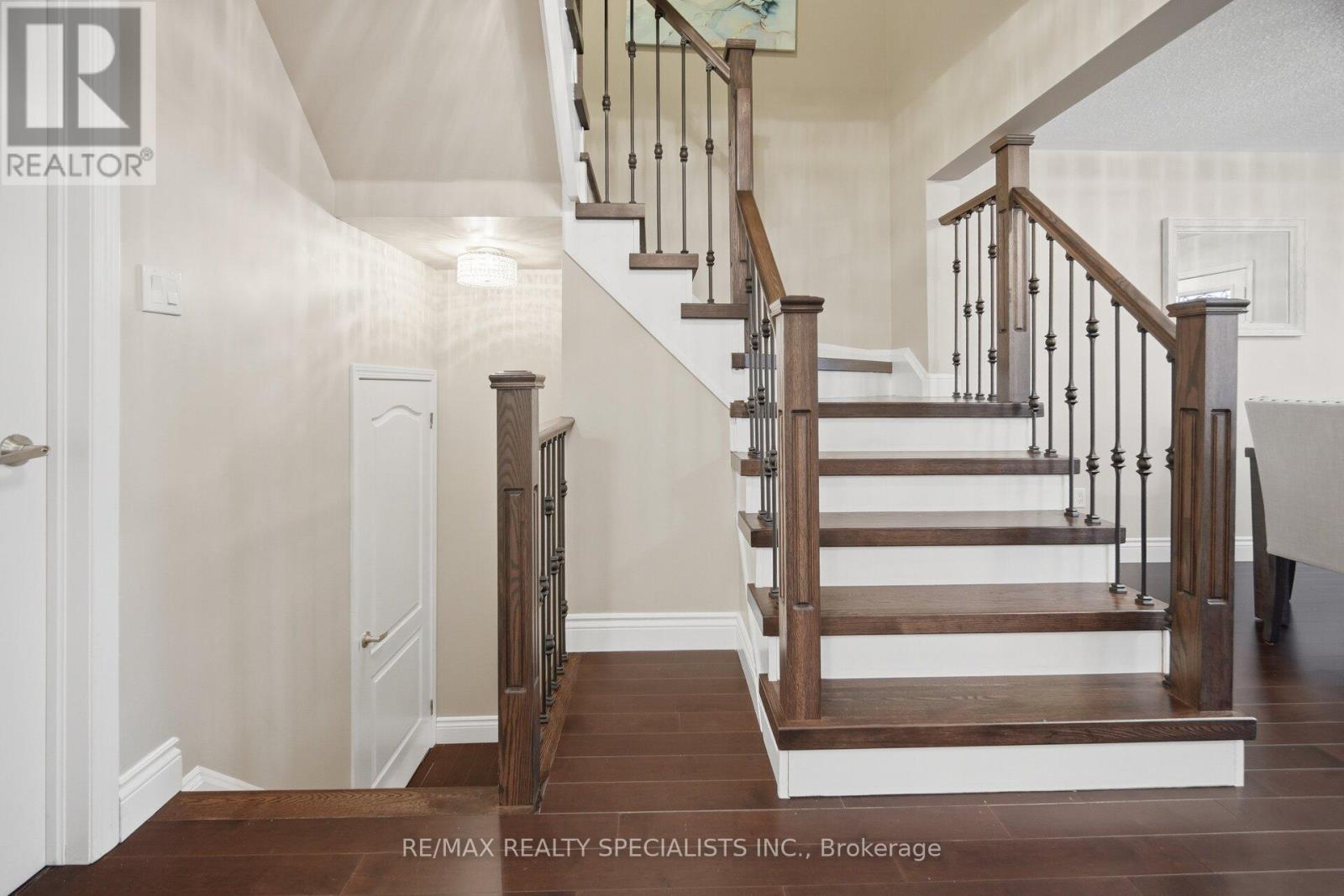 932 SPRAGUE PLACE - 10