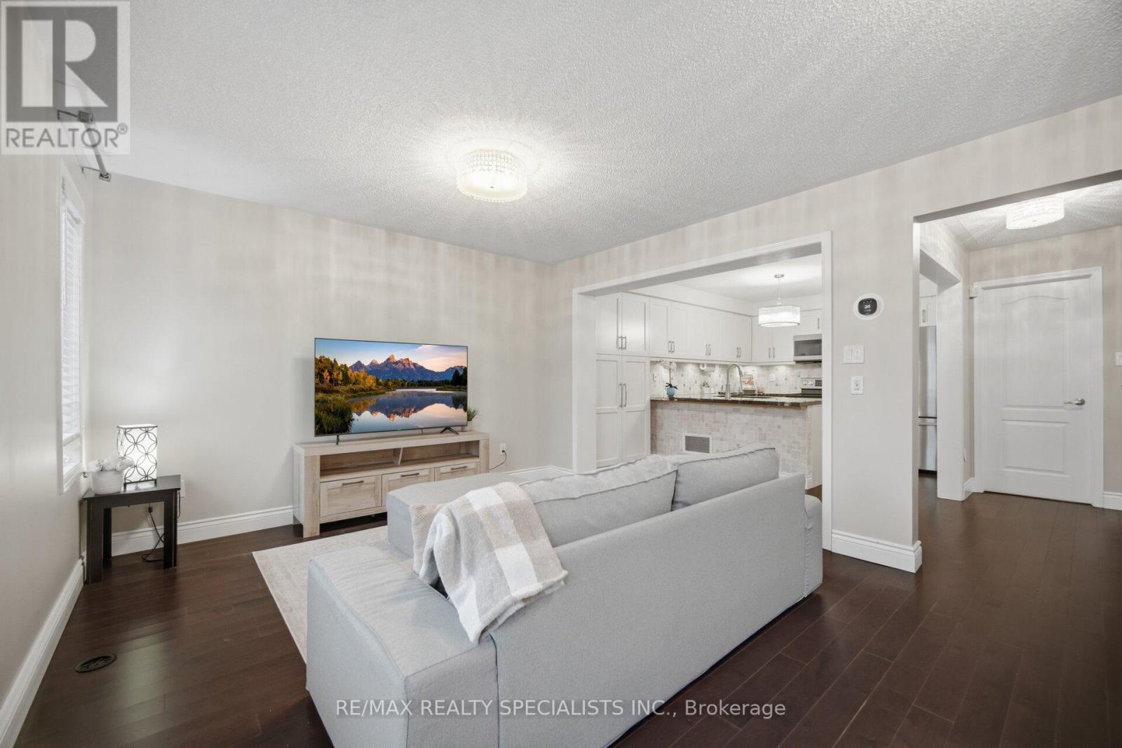 932 SPRAGUE PLACE - 16