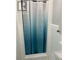 4 - 11 Donald Avenue, Toronto, ON M6M1J7 Photo 10