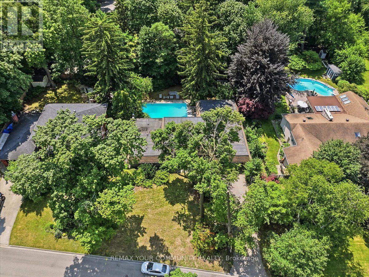 1528 KNARESWOOD DRIVE - 4
