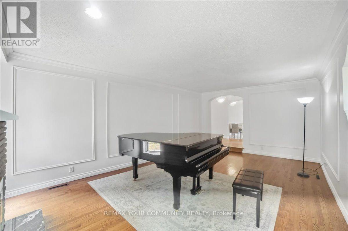 1528 KNARESWOOD DRIVE - 8