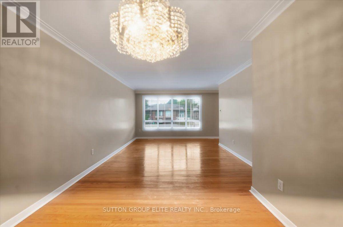 1060 CLAREDALE ROAD - 10