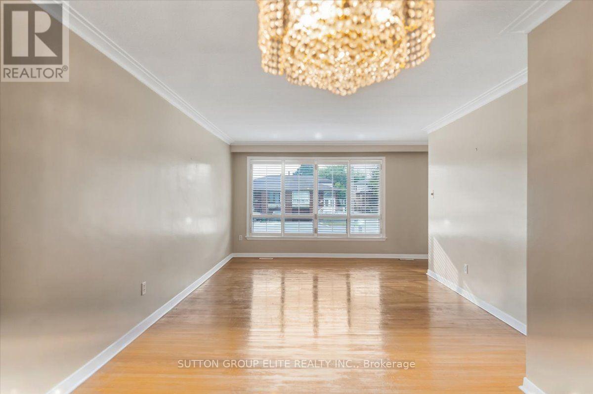 1060 CLAREDALE ROAD - 5