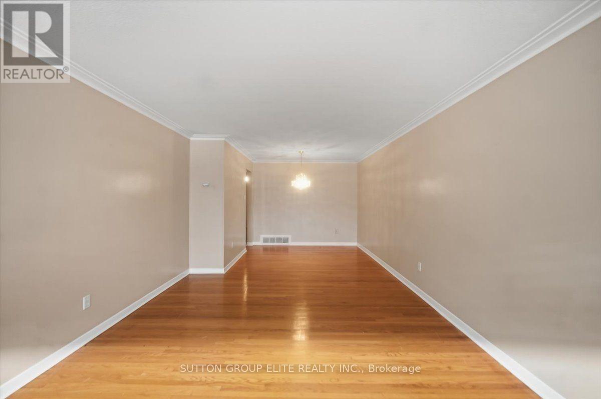 1060 CLAREDALE ROAD - 6