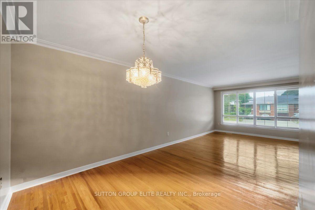 1060 CLAREDALE ROAD - 7
