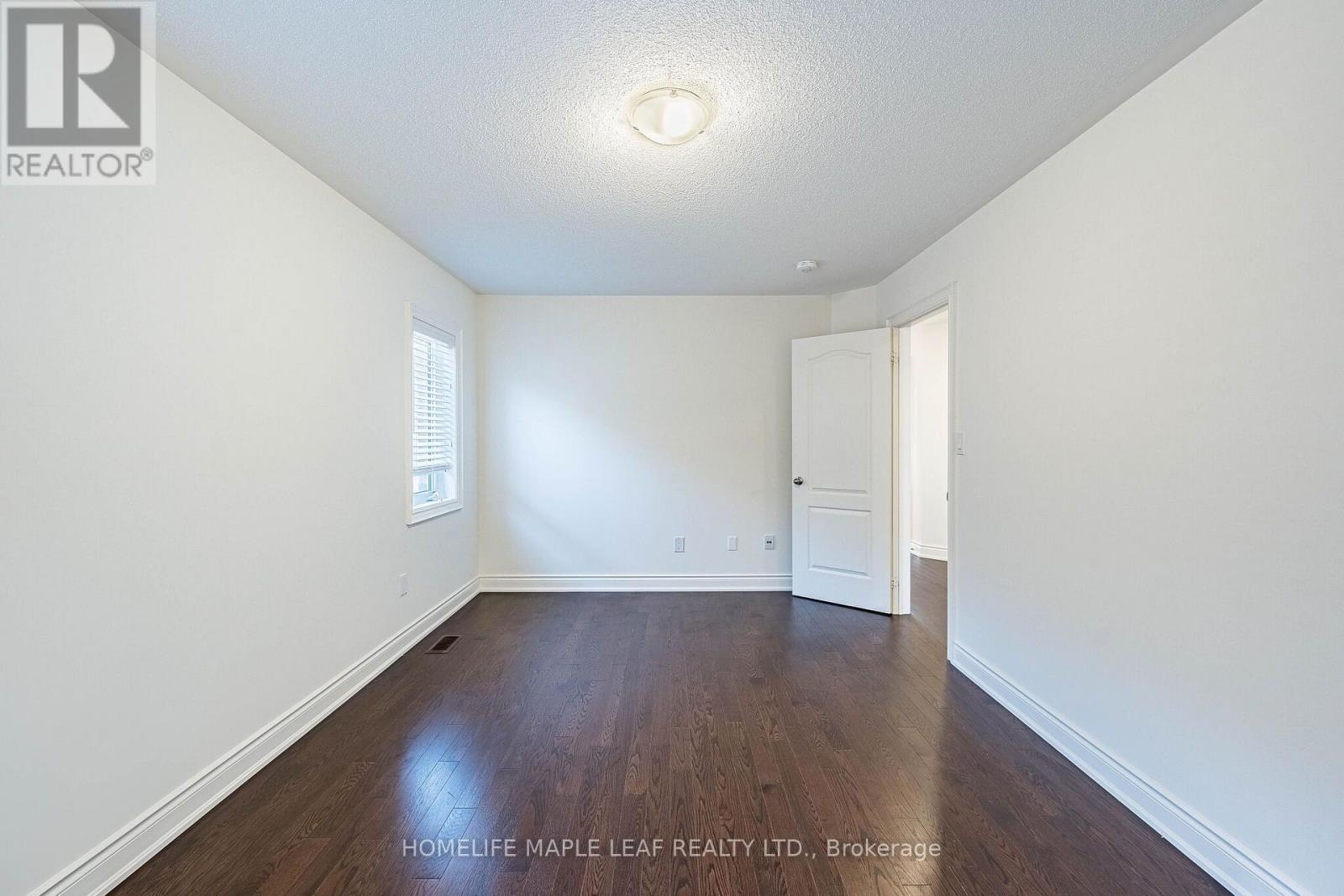 4039 ETERNITY WAY - 32