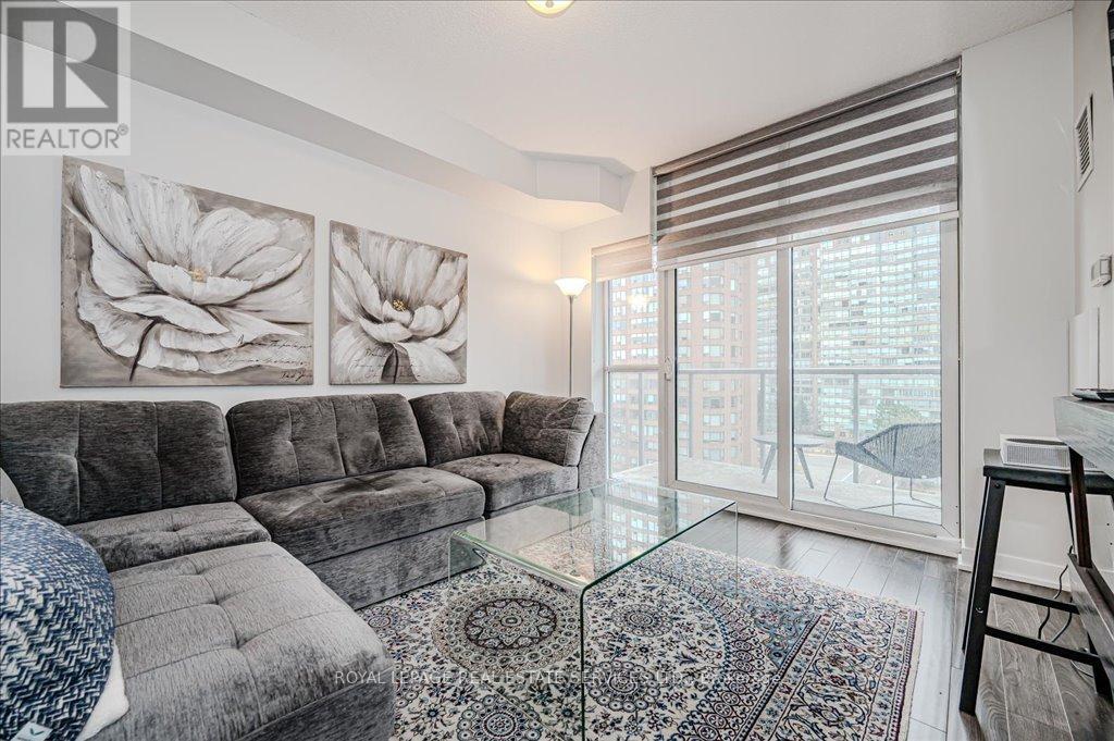 #615 551 MAPLE AVENUE - 12