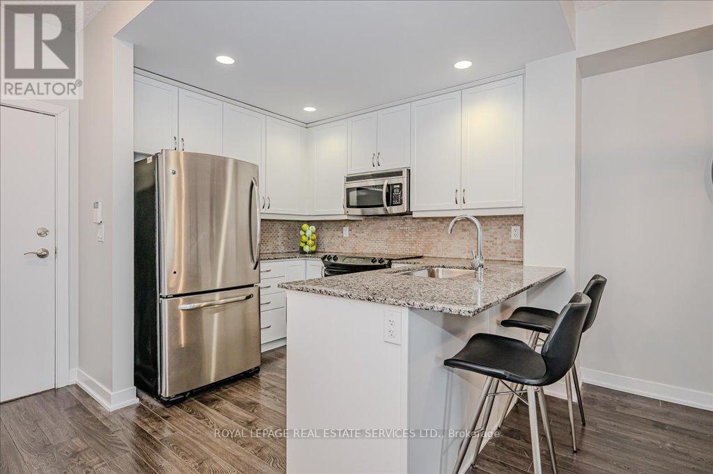 #615 551 MAPLE AVENUE - 6