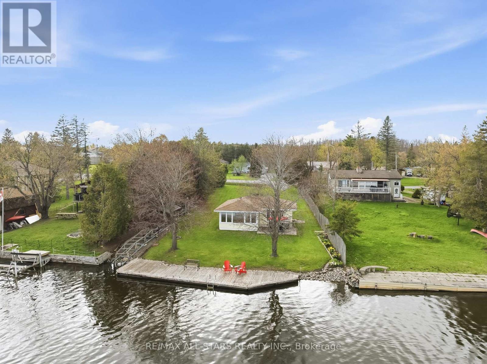 42 RIVERSIDE DRIVE - 6