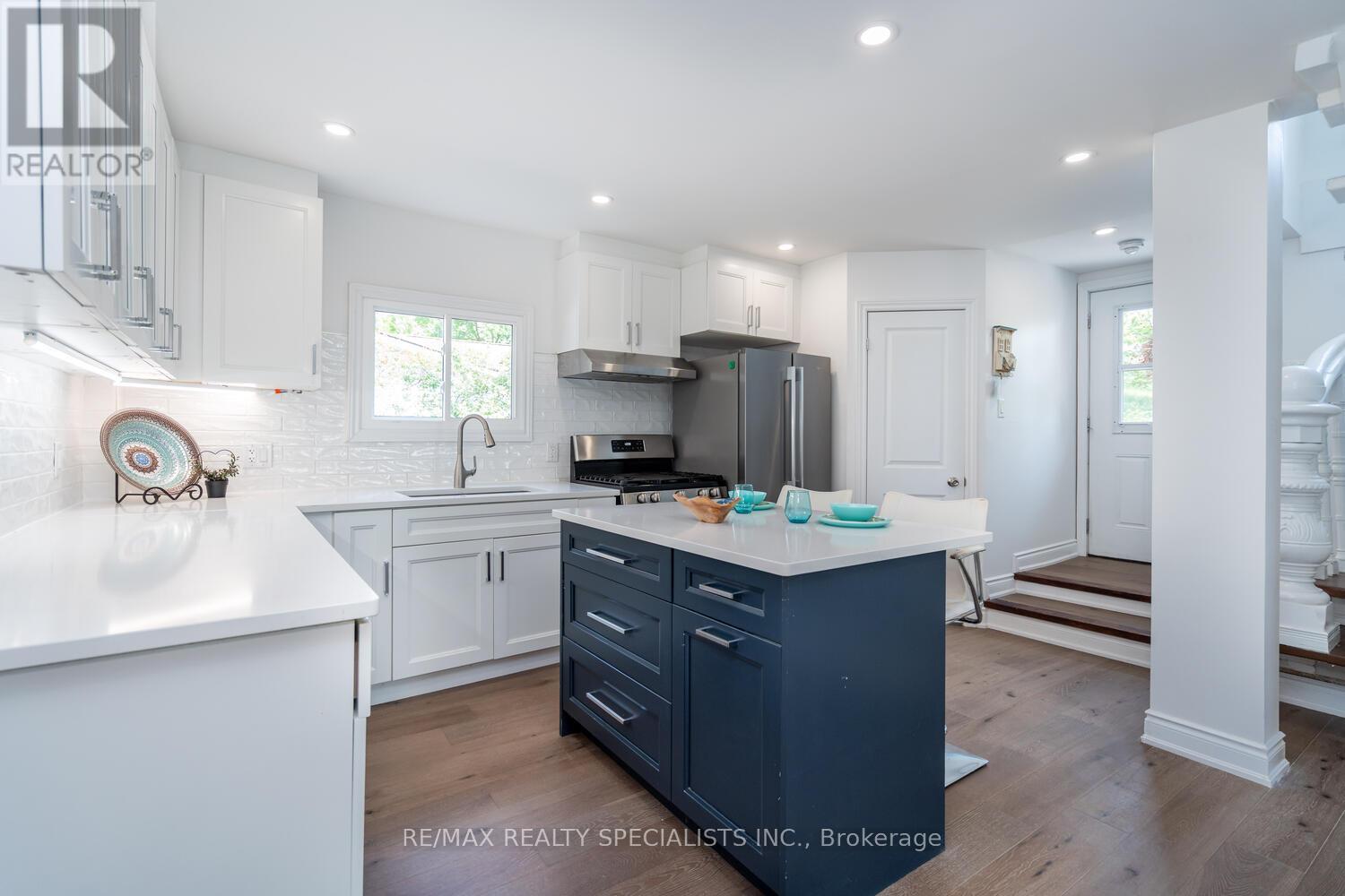 532 RIDGEWAY ROAD - 24