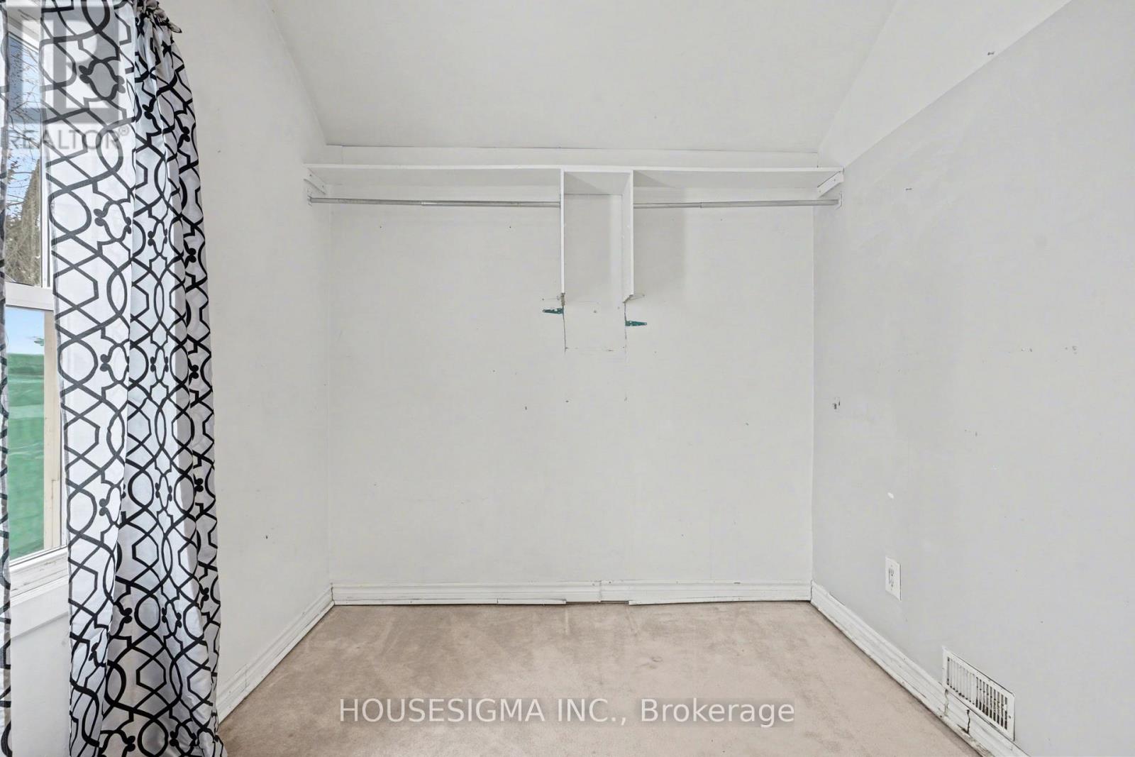 3852 BRUNSWICK AVENUE - 18