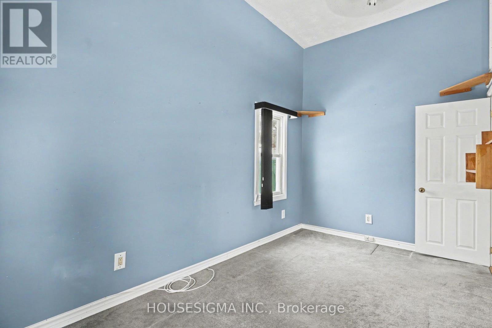 3852 BRUNSWICK AVENUE - 29