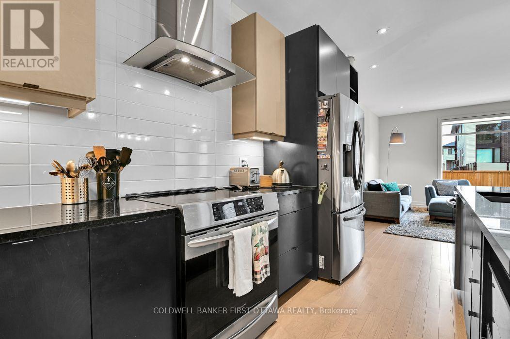 3 Bed, 3 Bath House for Rent in Ottawa – 1035 EIDER STREET STREET, Ottawa – MLS# X13592892 - Image 9