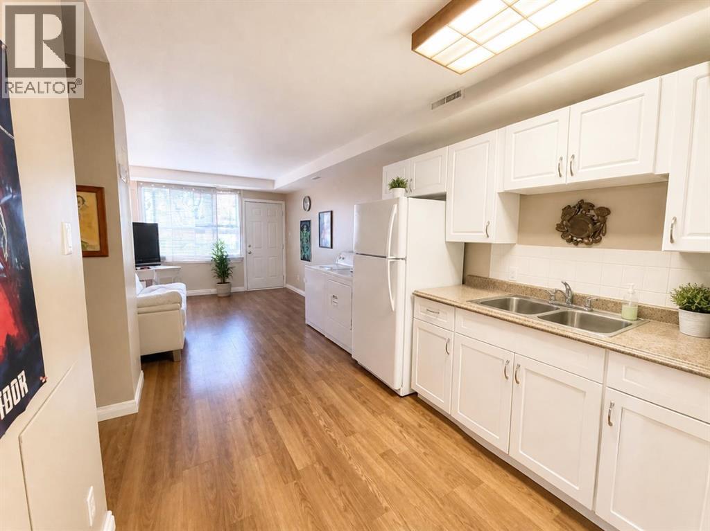 #2 1327 Scenic Drive S - 2