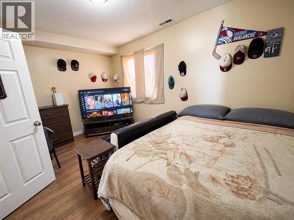 #2 1327 Scenic Drive S - 7