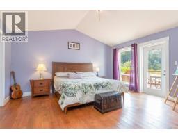 7035 Tom Windsor Rd, Duncan, BC V9L5W3 Photo 9