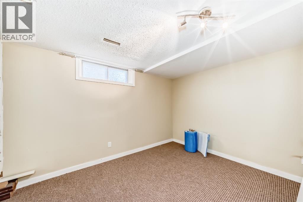 247 Bracewood Road SW - 26