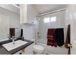 9057 142a Street, Surrey, BC V3V7X9 Photo 27