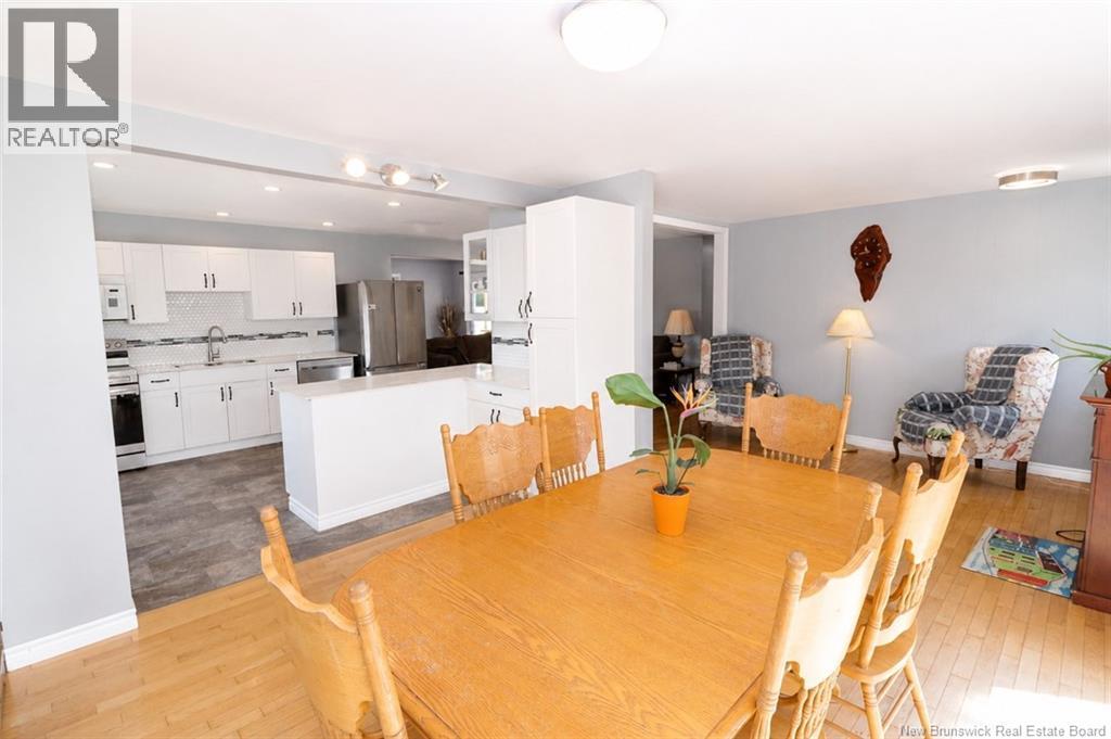 6365 Rte 10 - 19