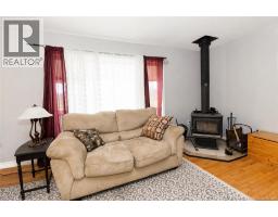 Living room - 6365 Rte 10, Upper Salmon Creek, NB E4A1E2 Photo 10
