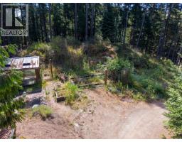 4622 Sailor Rd, Pender Island, BC V0N2M0 Photo 9
