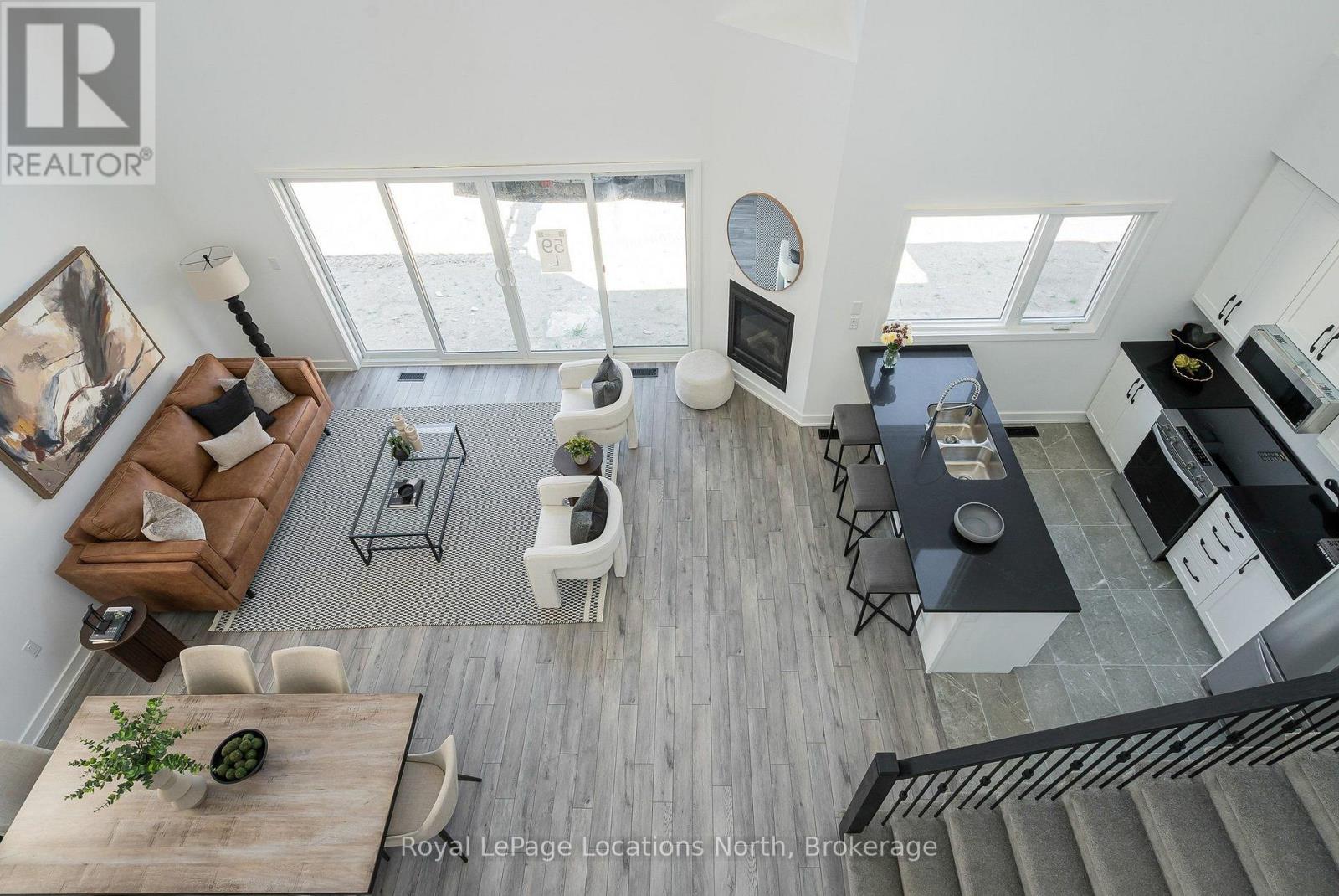 214 STONELEIGH DRIVE - 28