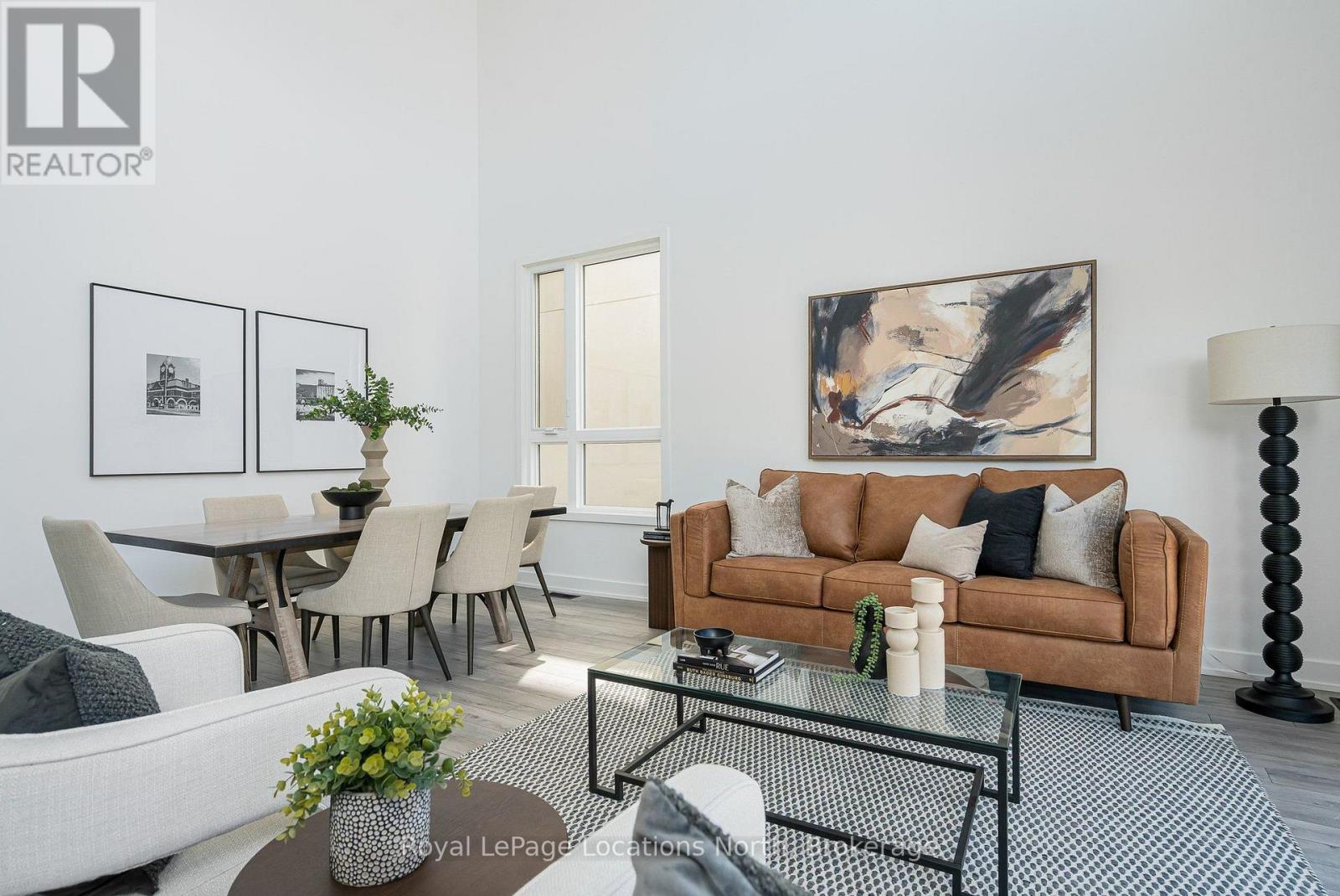 214 STONELEIGH DRIVE - 7