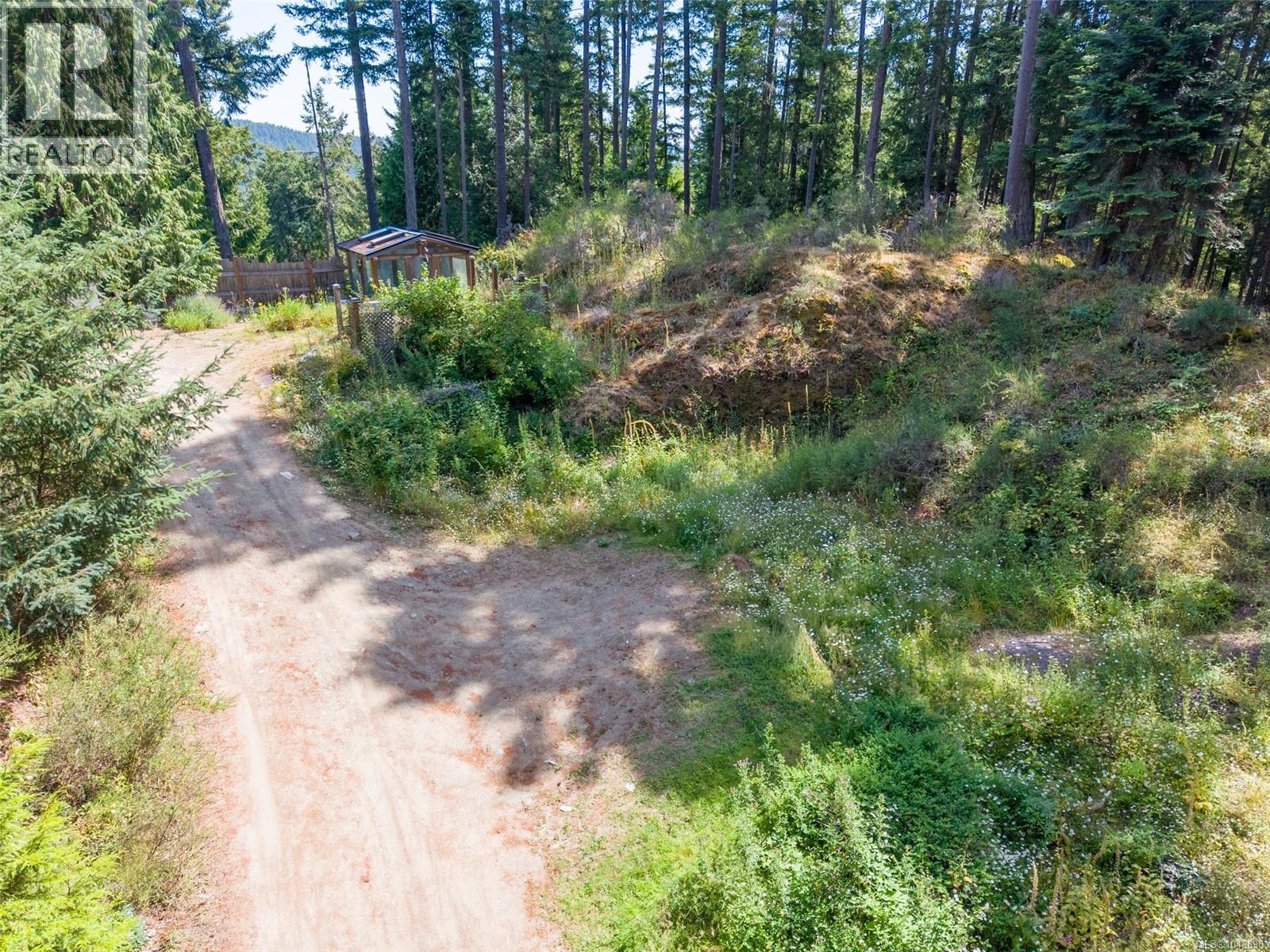 4622 Sailor Rd, Pender Island — photo 3