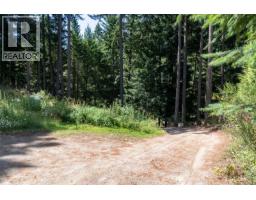 4622 Sailor Rd, Pender Island, BC V0N2M0 Photo 15