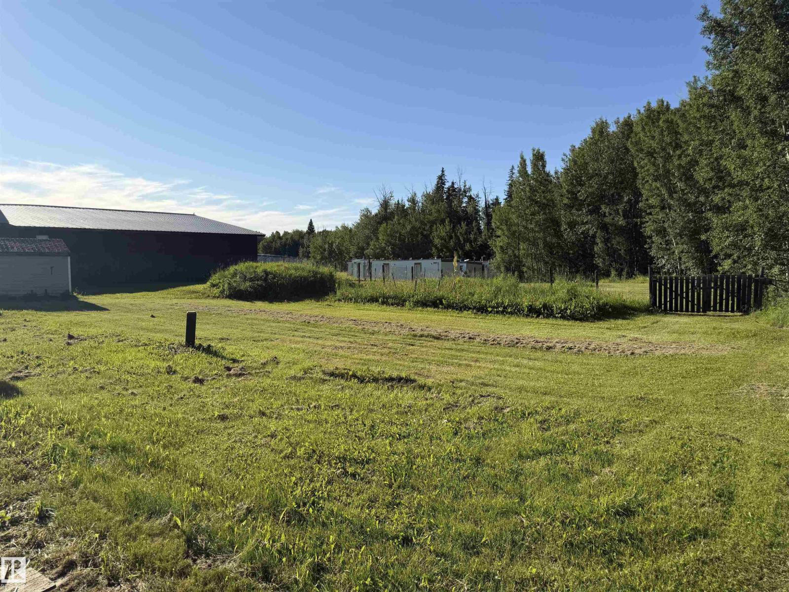 6118 Hwy 16 - 35