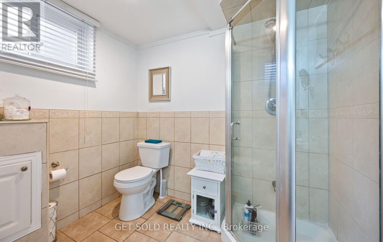 240 MILL ROAD - 28