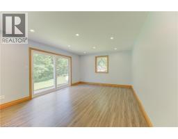 Dining room - 2430 Bethel Road, New Hamburg, ON N3A2X7 Photo 11